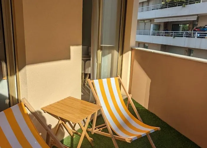 Appartement In Near Sea And Centre Menton