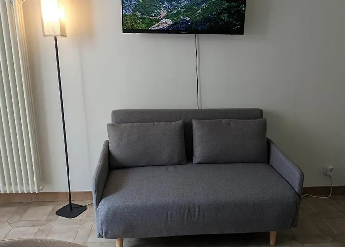 Appartement In Near Sea And Centre *