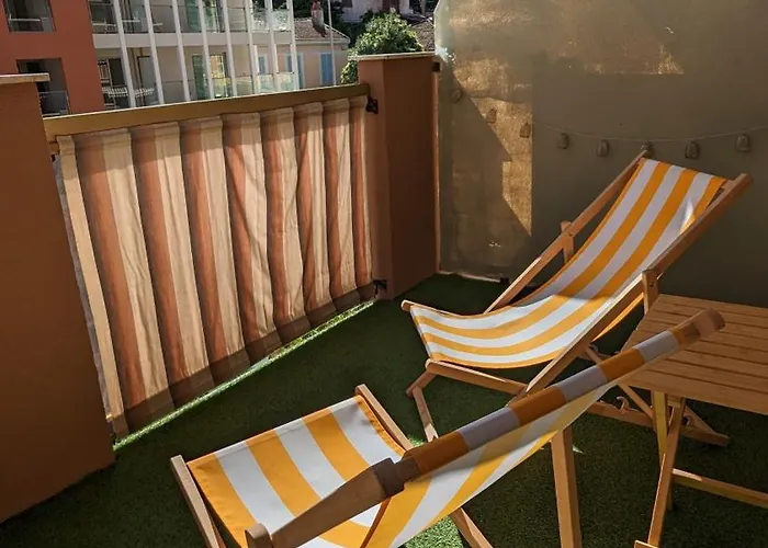 Appartement In Near Sea And Centre Menton