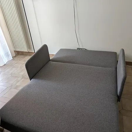 In Near Sea And Centre Daire *