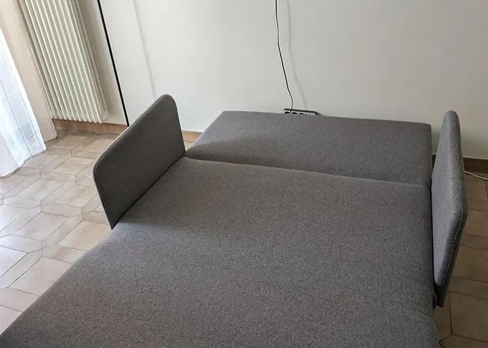 In Near Sea And Centre Daire *